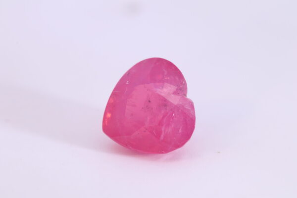 Spinelle coeur 2,25 cts 1628 € gauche