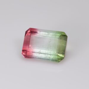 Tourmaline-Tricolore-14-94-taille-emeraude